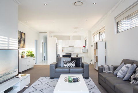 Family Size Apartment Close To Westmead Hospital - Holiday Byron Bay 0