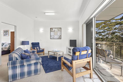 Fiddlers Green 7 62 Magnus Street - Holiday Byron Bay 2