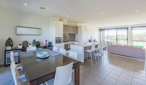 Five Shell - Holiday Byron Bay 1