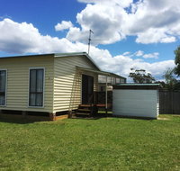 Flat 2 42 McMillan Rd - Holiday Byron Bay