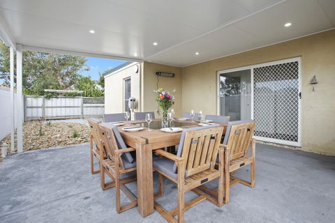 Flip Flop Retreat - Holiday Byron Bay 3