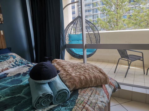 Focus Resort Oceanfront Apartments In Surfers With Ocean And Hinterland Views 25 Steps To Beach! - Holiday Byron Bay 1