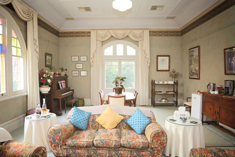 Forgandenny House B&B - Holiday Byron Bay 0
