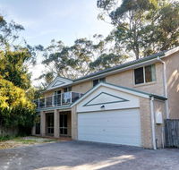 Four Bedroom Quality Townhouse - Holiday Byron Bay
