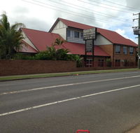 Francis Phillip Motor Inn and The Lodge