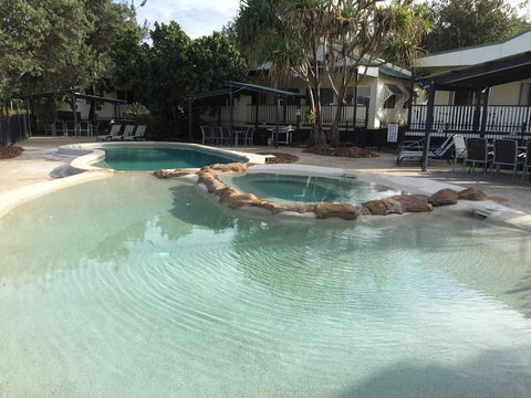 Fraser Island Beach Houses - Holiday Byron Bay 1