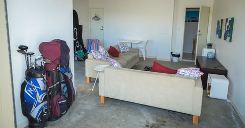 Front 9 Then Dine - 3/61 St Andrews Boulevard - Holiday Byron Bay 3