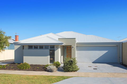 GALE HOUSE - Holiday Byron Bay 0
