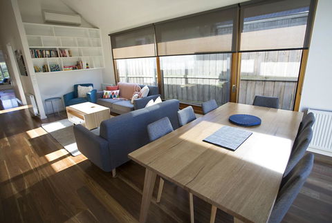 GALWAY COTTAGE - Holiday Byron Bay 2