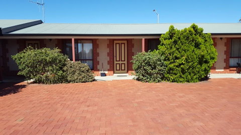 Gateway Motor Inn - Holiday Byron Bay 1