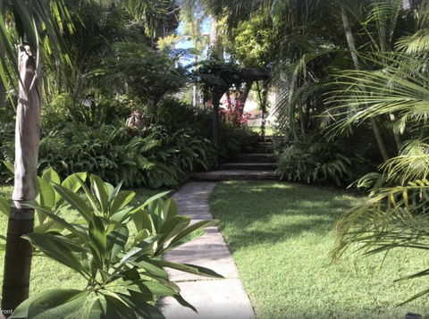 Gindalan - Holiday Byron Bay 1