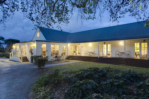 Glen Isla House Phillip Island - Holiday Byron Bay 0