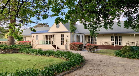 Glen Isla House Phillip Island - Holiday Byron Bay 1