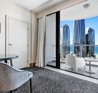 Gold Tower 17th Level Private Hotel Suite - Holiday Byron Bay