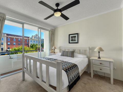 Goldsborough Place Apartments - Holiday Byron Bay 2