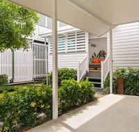 Gorgeous Cottage Close to the City - Holiday Byron Bay