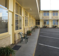 Grand Central Motel - Holiday Byron Bay