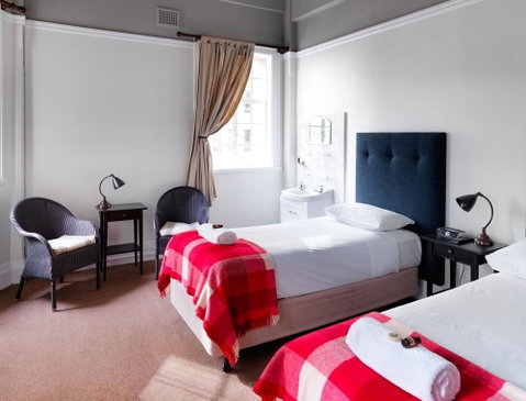 Grand Hotel Sydney - Holiday Byron Bay 2