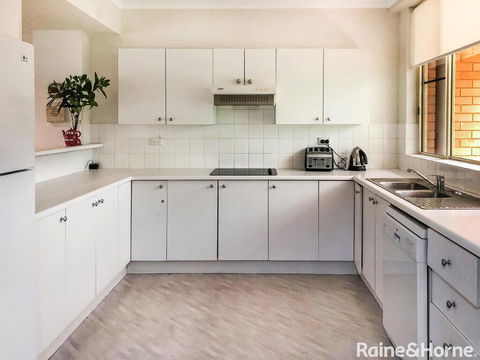 Greenpark #10 - 10/45 Avoca Drive, Avoca Beach - Holiday Byron Bay 2