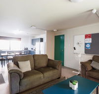 Guild House 6 Bedroom Flat - Holiday Byron Bay