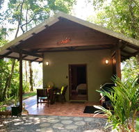Gunnadoo Holiday - Holiday Byron Bay