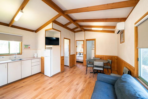 Halls Gap Gardens Caravan Park - Holiday Byron Bay 2