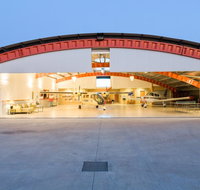 Hangar House Mudgee - Holiday Byron Bay