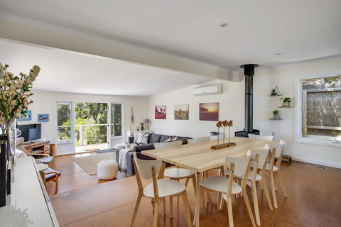 Harleian Beach House: Walk To Both Beaches - Holiday Byron Bay 2