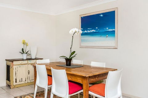 Heather's Hideaway - Holiday Byron Bay 1