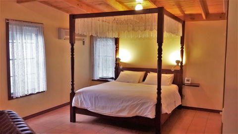 Heatherlie Cottages Halls Gap - Holiday Byron Bay 1
