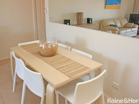 Hi Surf #4 - 4/101 Avoca Drive, Avoca Beach - Holiday Byron Bay 3