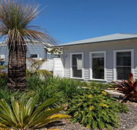Hideaway at Culburra - guest house with plunge pool - Holiday Byron Bay