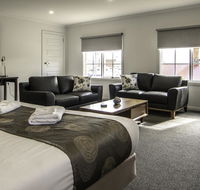 Hideaway on George - Holiday Byron Bay