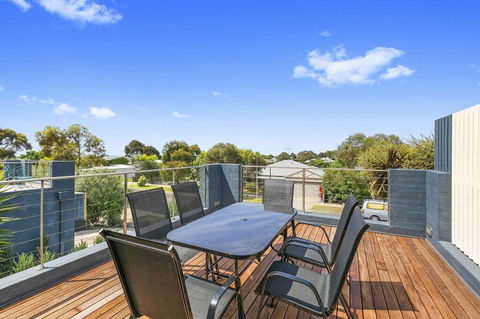 Highlander Haven 8a - Holiday Byron Bay 2