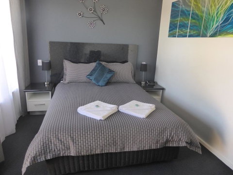 Hilltop Motel - Holiday Byron Bay 1