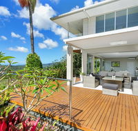 Hilltop Rainforest Retreat - Holiday Byron Bay