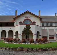 Historic Hydro Motor Inn