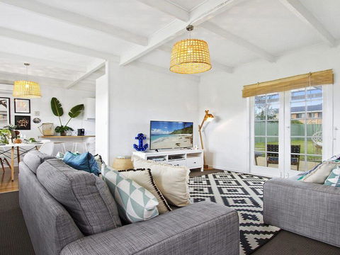 Hola De Mar - Hello From The Sea - Holiday Byron Bay 0