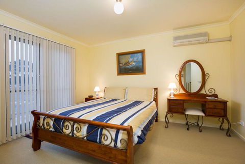 Holidays At Hollydene - Holiday Byron Bay 3