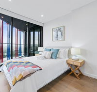 HomeHotel-Luxury Home High Rise with View. - Holiday Byron Bay
