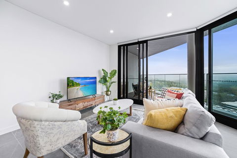 HomeHotel-Luxury Home, High Rise With View. - Holiday Byron Bay 3