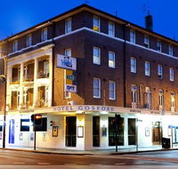 Hotel Gosford - Holiday Byron Bay