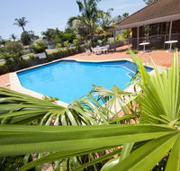 Island Palms Motor Inn - Holiday Byron Bay