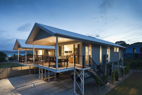 Island Villas & Apartments - Holiday Byron Bay 1