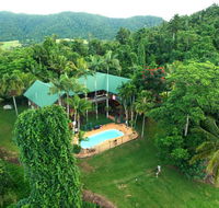 Jackaroo Treehouse Mission Beach - Holiday Byron Bay