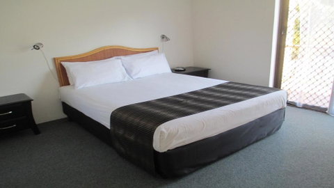 Jadon Place Holiday Apartments - Holiday Byron Bay 0