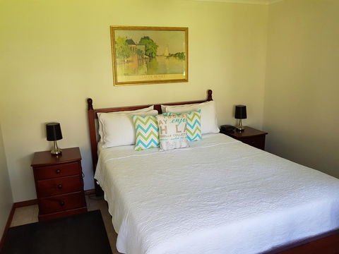 Jervis Bay Blue - Vincentia - Holiday Byron Bay 3