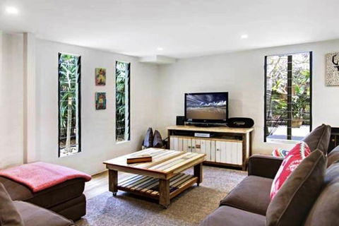 Jimmy's Beach House - Holiday Byron Bay 3