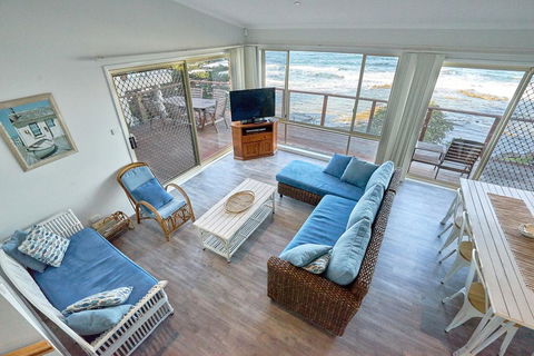 Kalimna - Blue Bay, NSW - Holiday Byron Bay 3