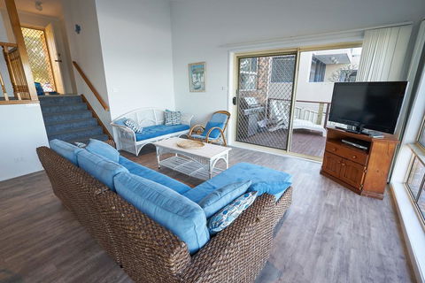 Kalimna - Blue Bay, NSW - Holiday Byron Bay 2